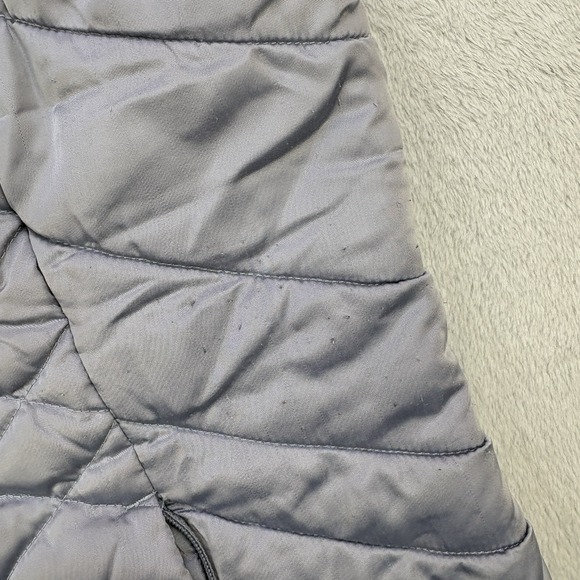 North Face Vest Womens Medium Silver 550 Puffer Goose Down Quilted Jacket Zip - Picture 4 of 12